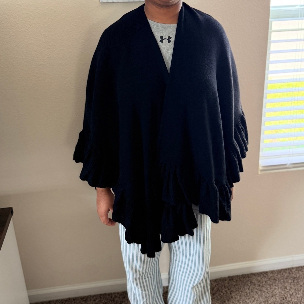 Sofia Cashmere Neiman Marcus Cashmere Shoulder Poncho Ruffle Trim One Size